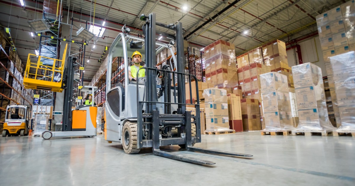 Why Is Leicester a Strategic Location for Warehousing and Logistics Services?